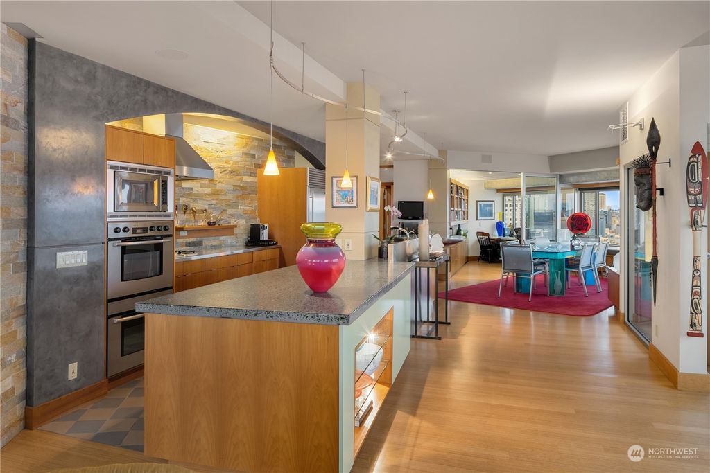 Photo of 2821 2nd Avenue #1801, Seattle, WA 98121 (MLS # 2203373)