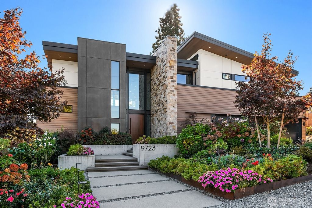 Photo of 9723 NE 15th Street, Clyde Hill, WA 98004 (MLS # 2442069)