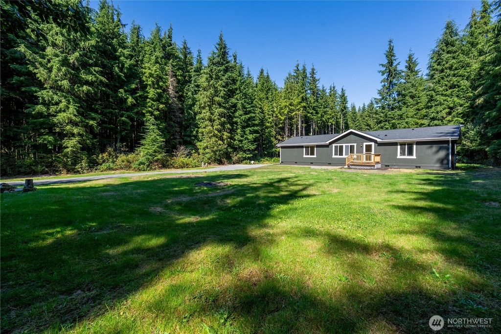Photo of 27425 Mountain Loop Highway, Granite Falls, WA 98252 (MLS # 2434584)