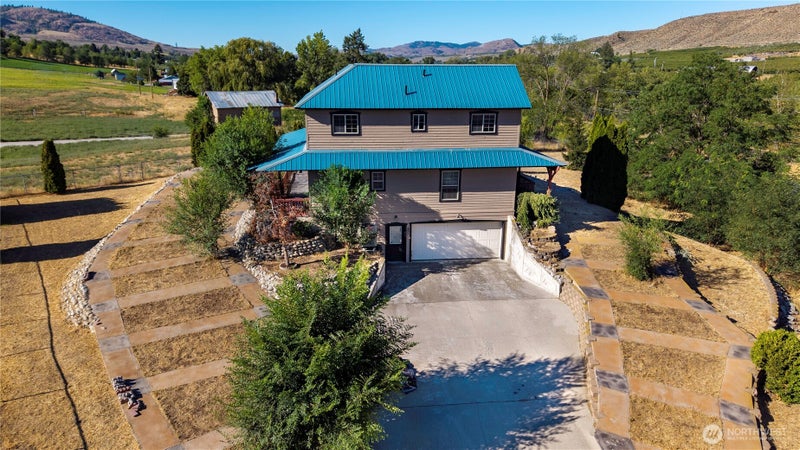 6 Orchard Loop S.