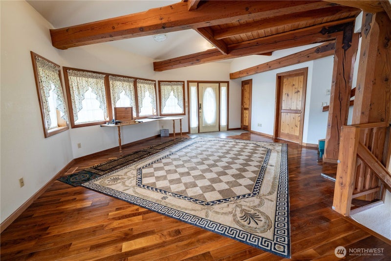 6 Orchard Loop S.