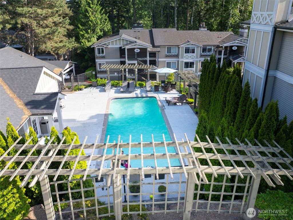 Photo of 11215 NE 128th Street #L-203, Kirkland, WA 98034 (MLS # 2385515)