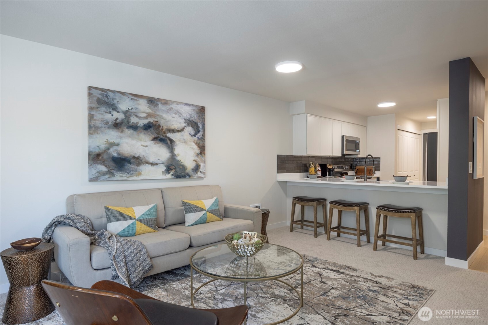 11215 NE 128th Street L-203