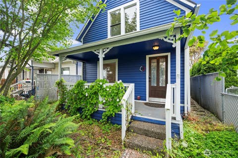 Photo of 2410 State Street, Everett, WA 98201 (MLS # 2547156)