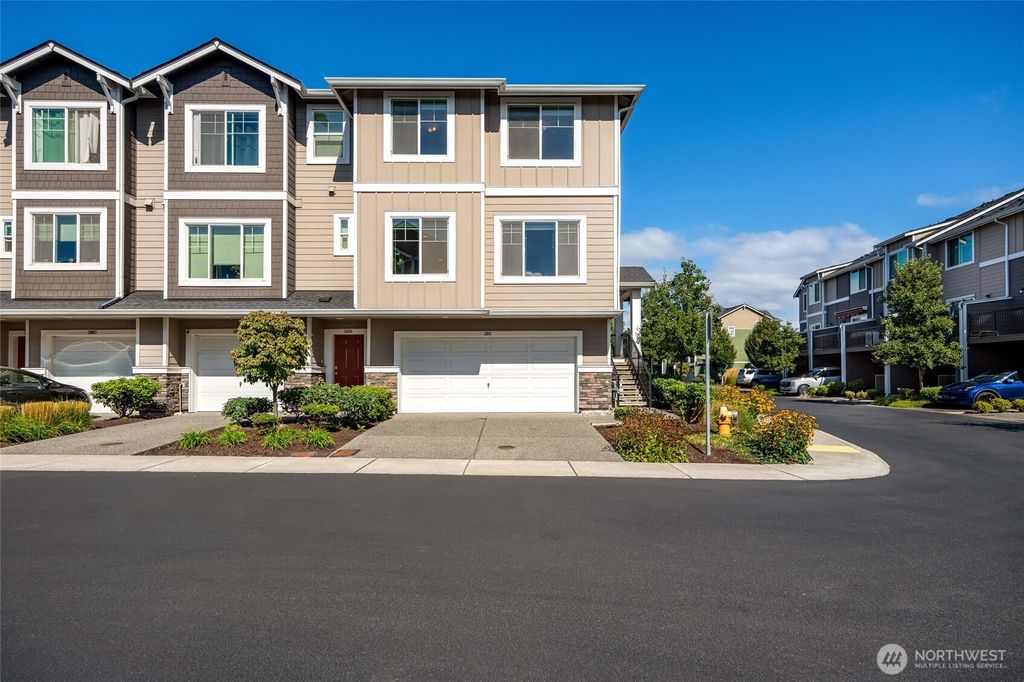 Photo of 3011 35th Street, Everett, WA 98201 (MLS # 2434477)