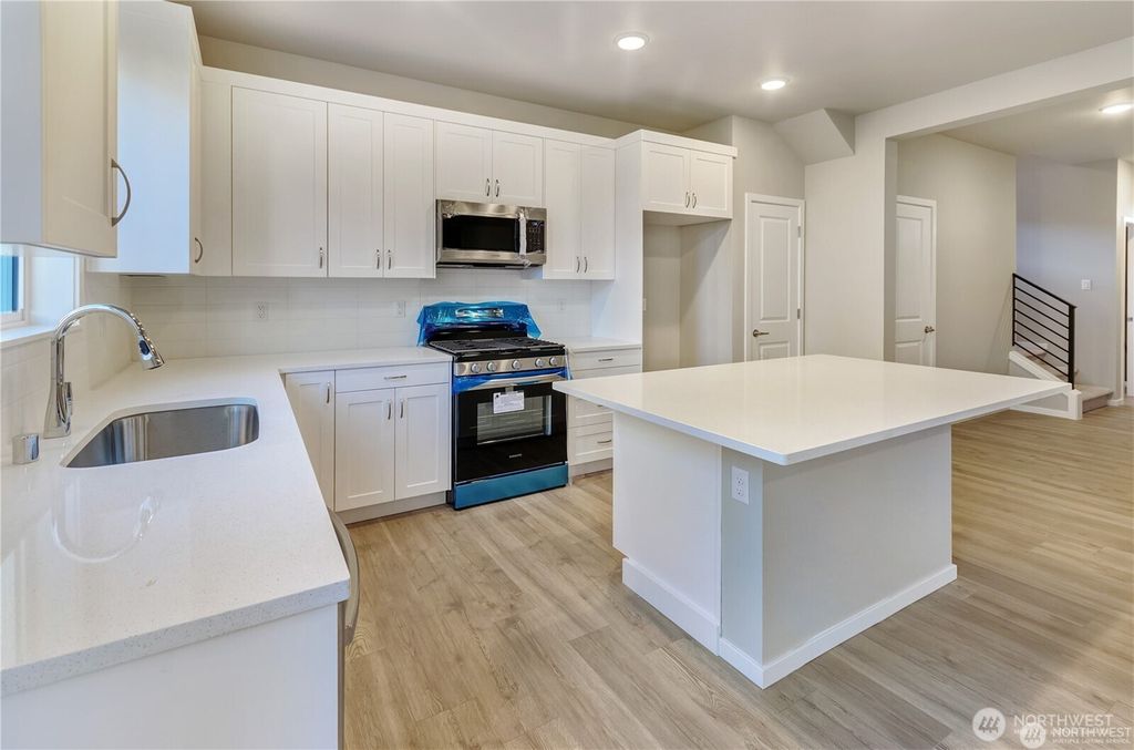 Photo of 18204 37th Avenue Ct E, Tacoma, WA 98446 (MLS # 2491903)