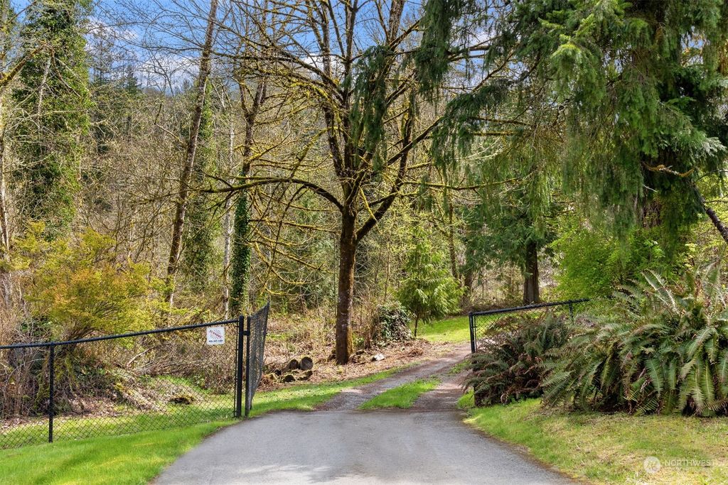 Photo of 11920 296th Avenue NE, Carnation, WA 98014 (MLS # 2060509)