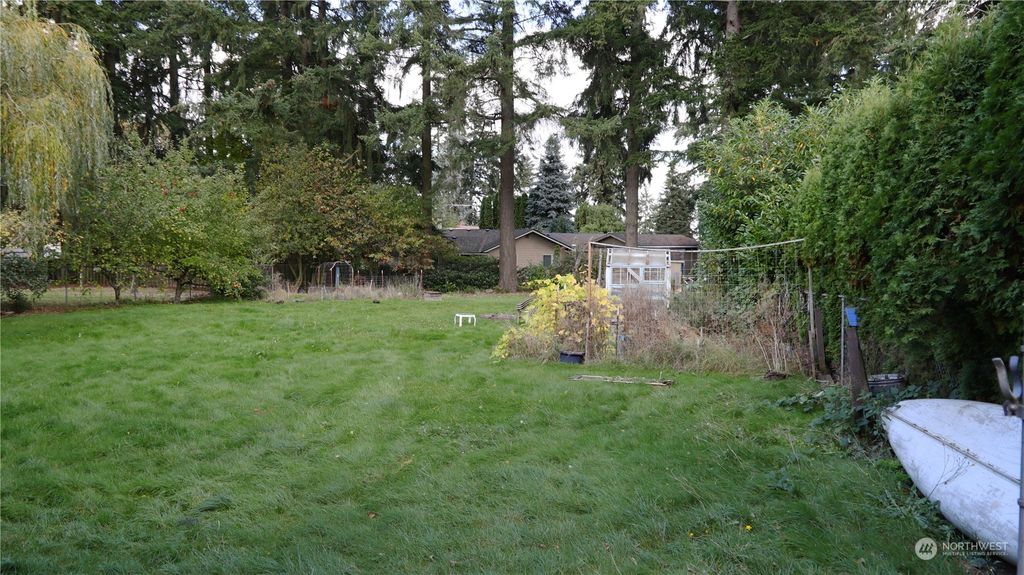 Photo of 8156 NE 155th Street, Kenmore, WA 98028 (MLS # 2303091)