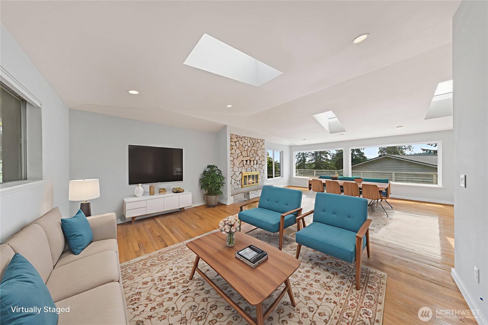 220 Skagit Way