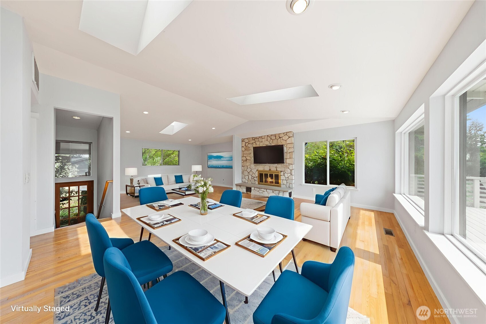 220 Skagit Way