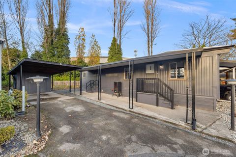 14322 Admiralty Way 8 Lynnwood WA 98087