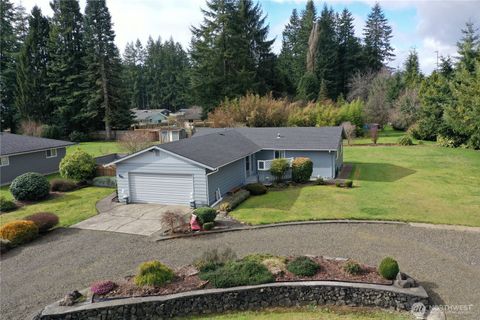 Photo of 613 Holm Avenue, Montesano, WA 98563 (MLS # 2485877)