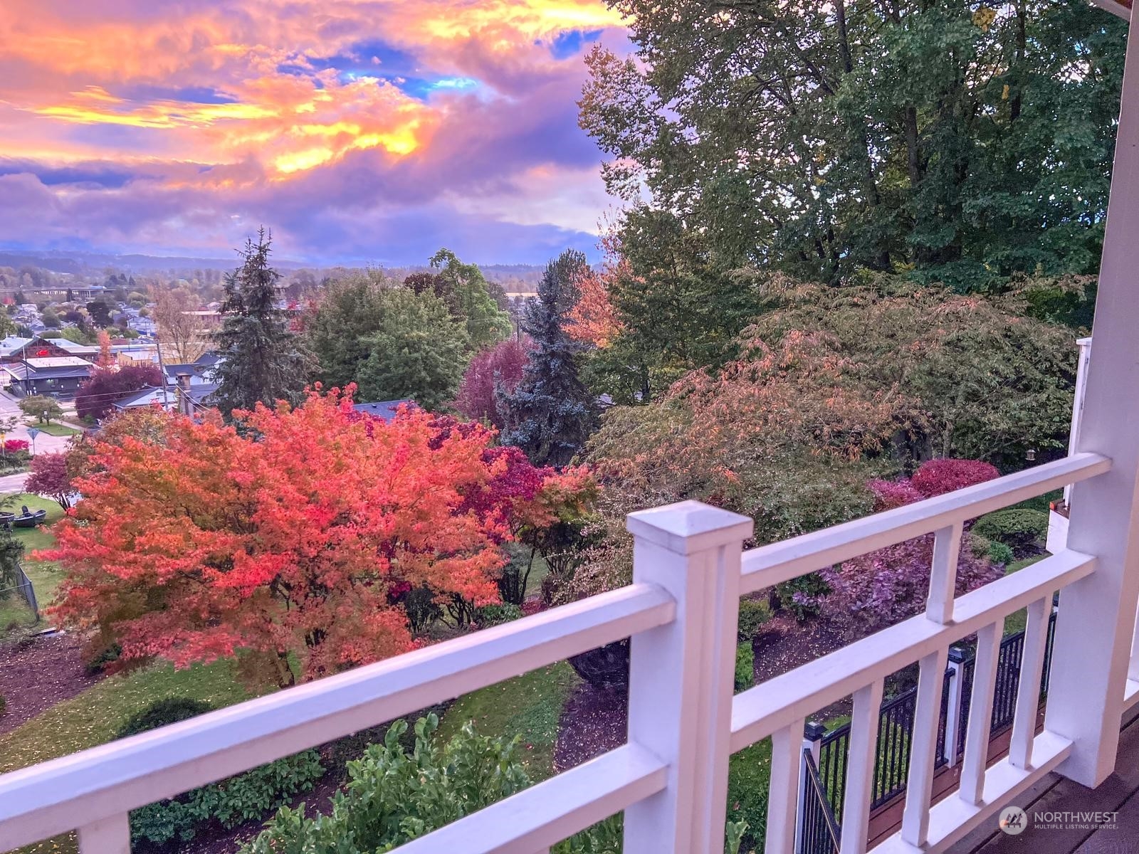 815 SE Evergreen Drive