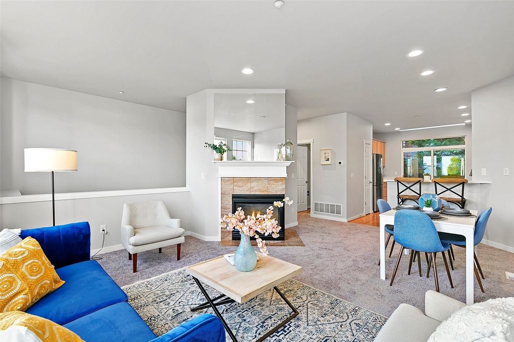 Photo of 15423 135th Place NE #33D, Woodinville, WA 98072 (MLS # 2017006)