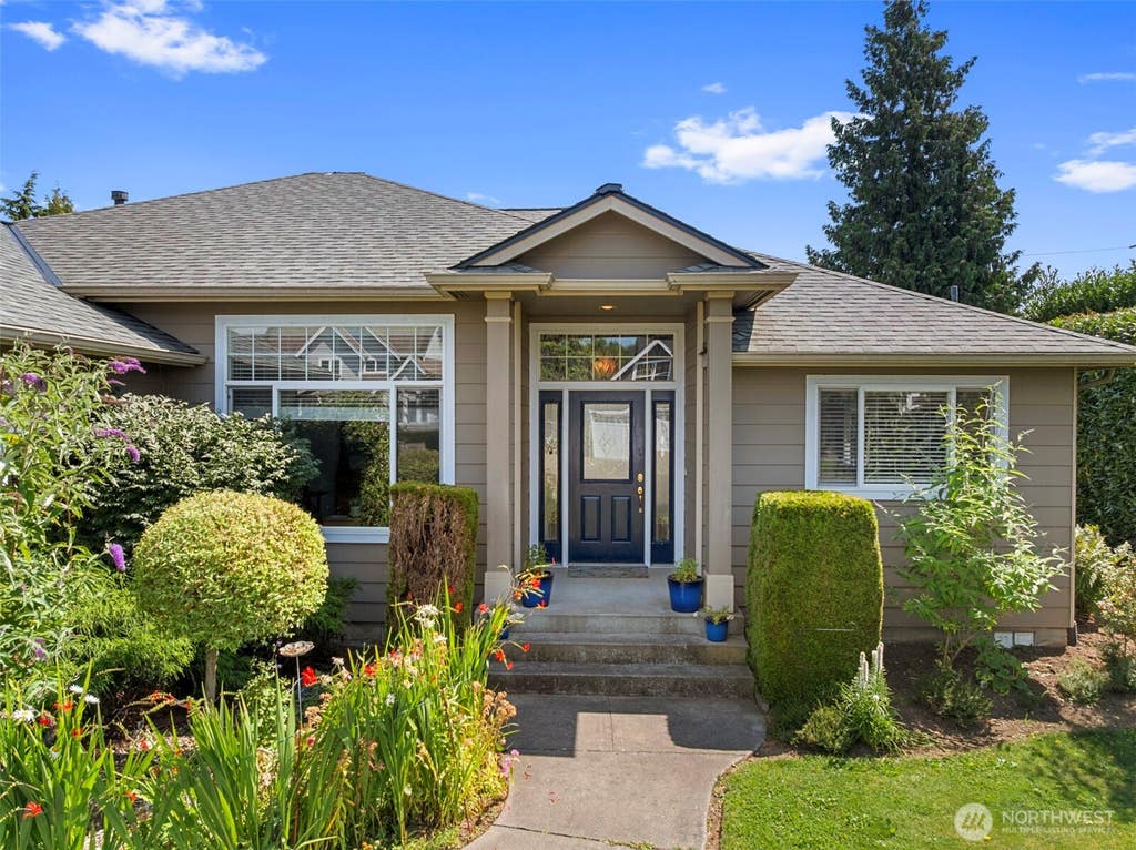 Photo of 1936 Bridgeview Drive, Lynden, WA 98264 (MLS # 2558826)