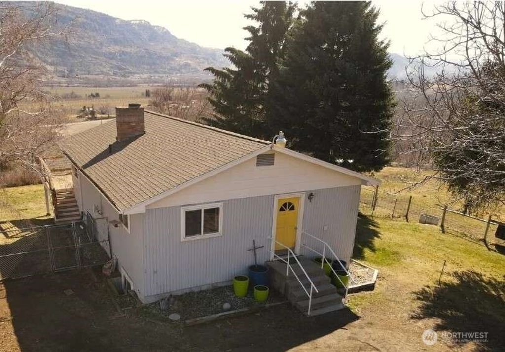 Photo of 81 Golden Road #B, Oroville, WA 98844 (MLS # 2497608)