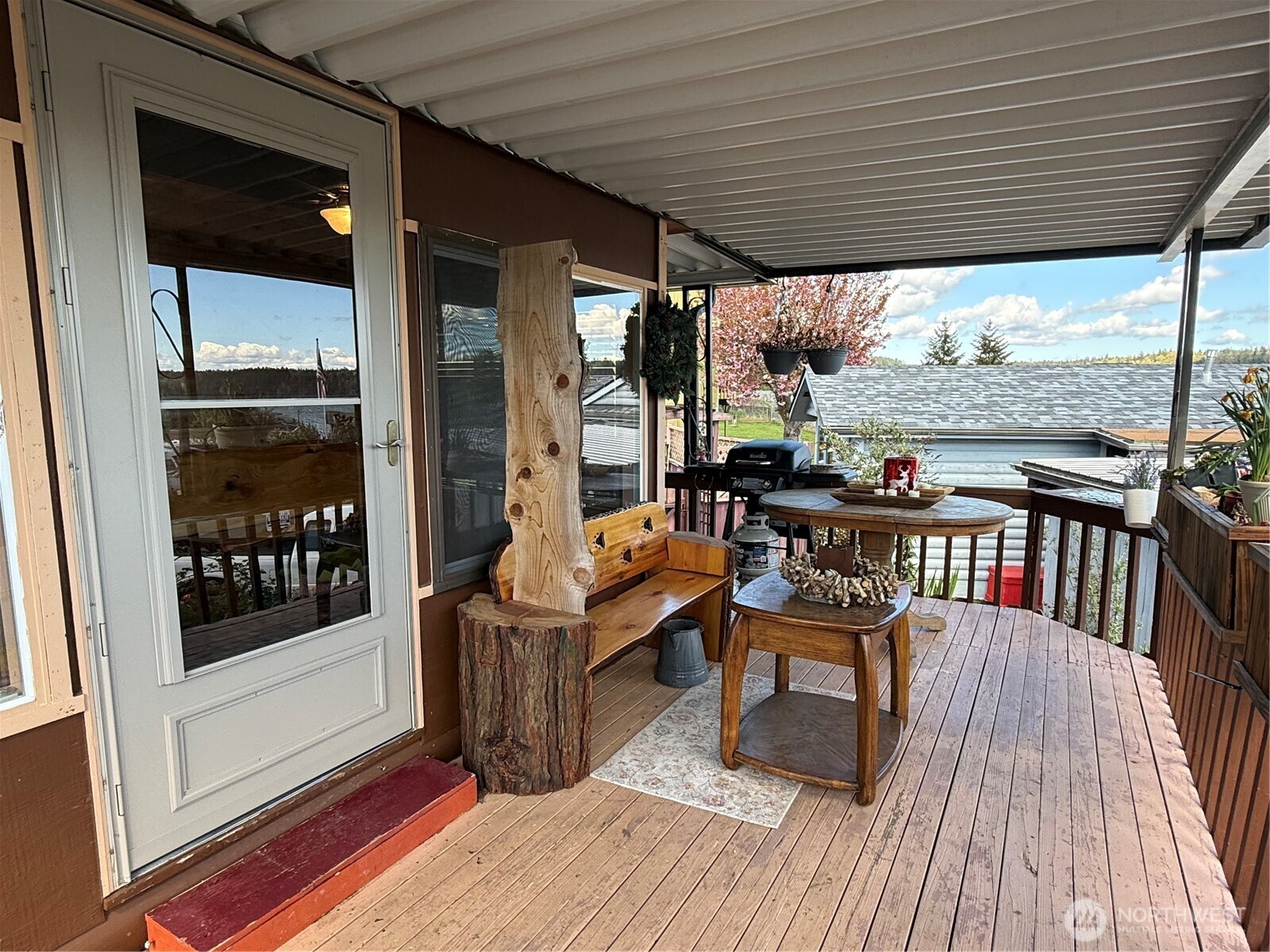 18289 E State Route 3 (WA-3) 20