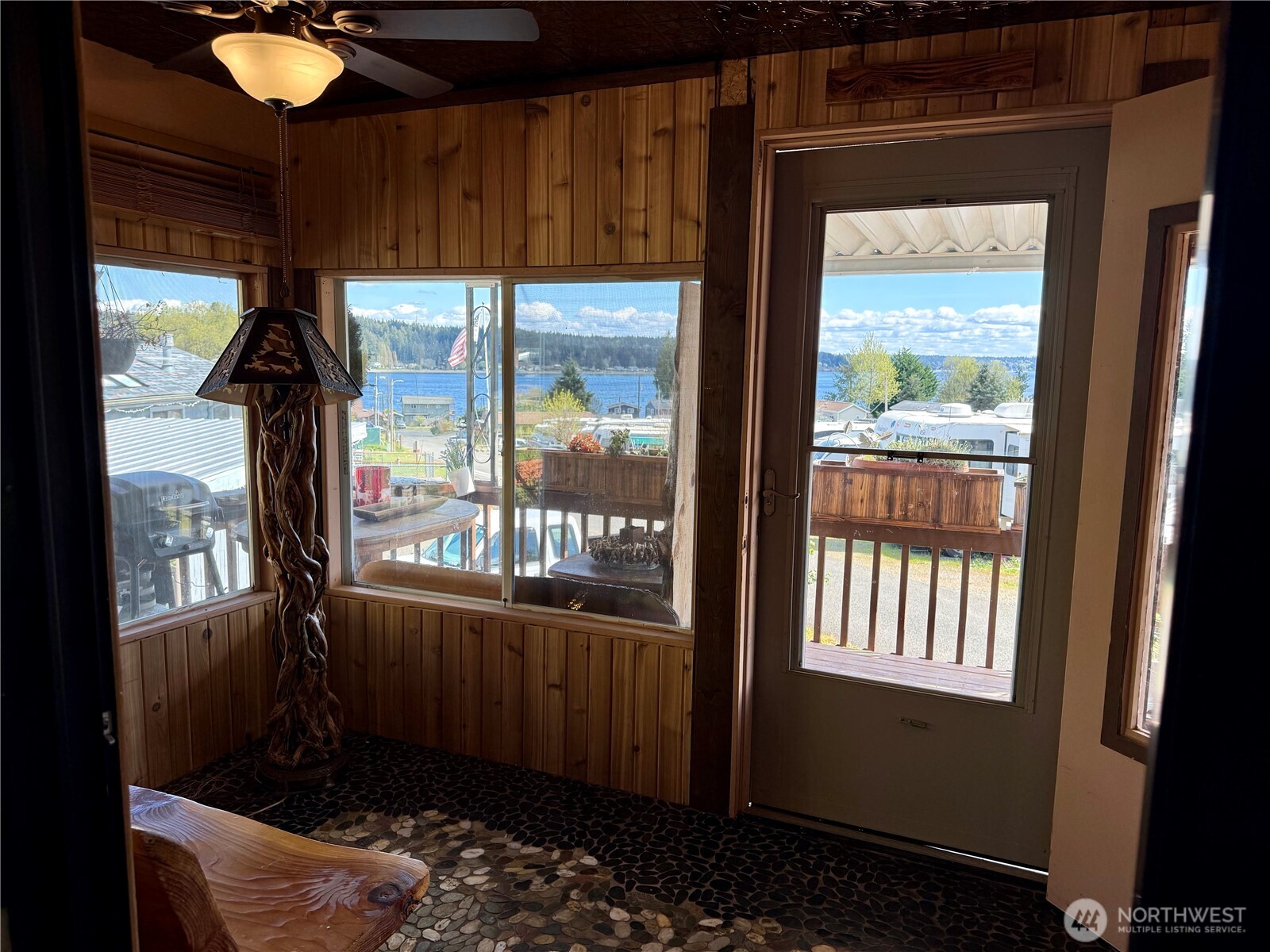18289 E State Route 3 (WA-3) 20