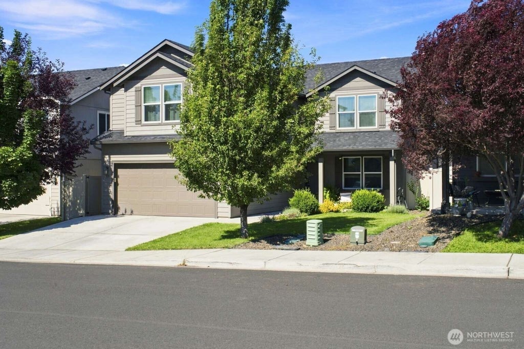 Photo of 1170 SW Virginia ST ST, College Place, WA 99324 (MLS # 2580149)