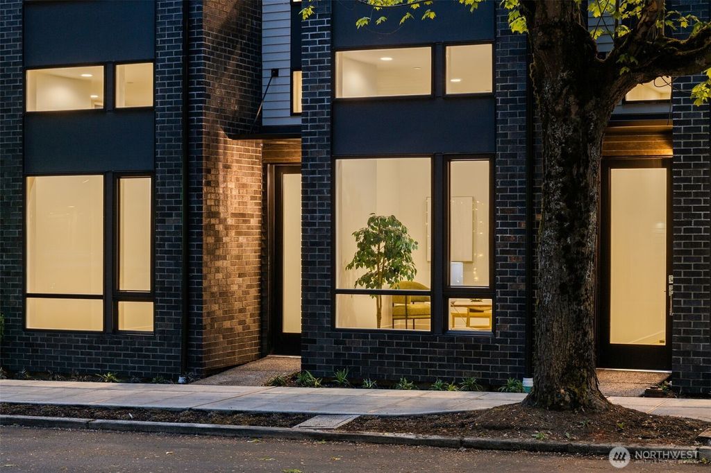 Photo of 1104 C 34th Avenue, Seattle, WA 98122 (MLS # 2488922)