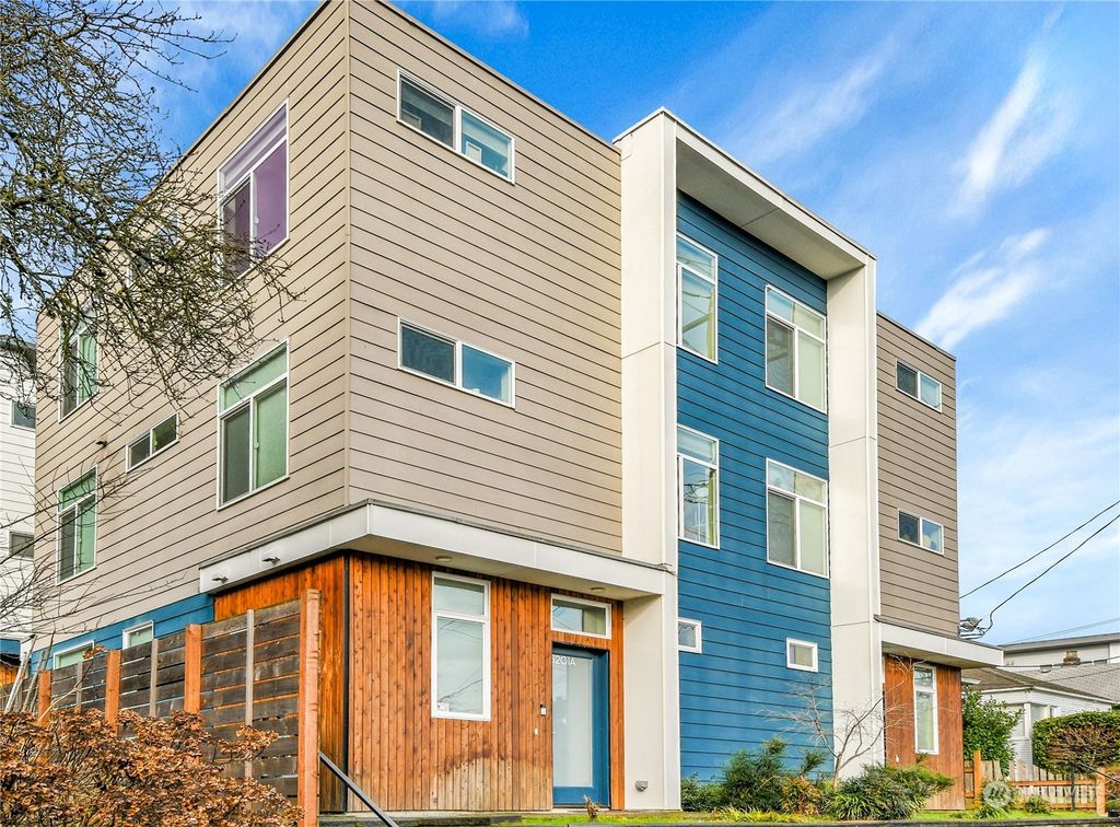 Photo of 5201 A Ravenna Avenue NE, Seattle, WA 98105 (MLS # 2330270)