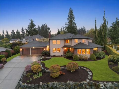 Photo of 1711 Edgemoor Lane, Everett, WA 98203 (MLS # 2505206)