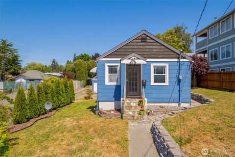 2312 E 11th Street Bremerton WA 98310