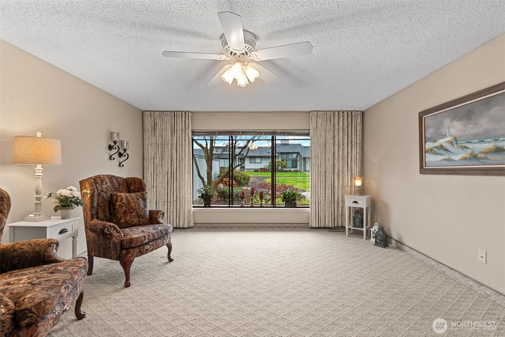 Photo of 1310 Castlerock Avenue #30, Wenatchee, WA 98801 (MLS # 2460441)