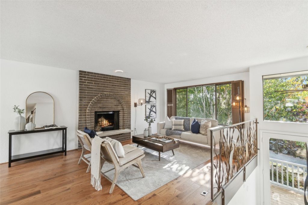 Photo of 2314 N 53rd Street, Seattle, WA 98103 (MLS # 2303585)