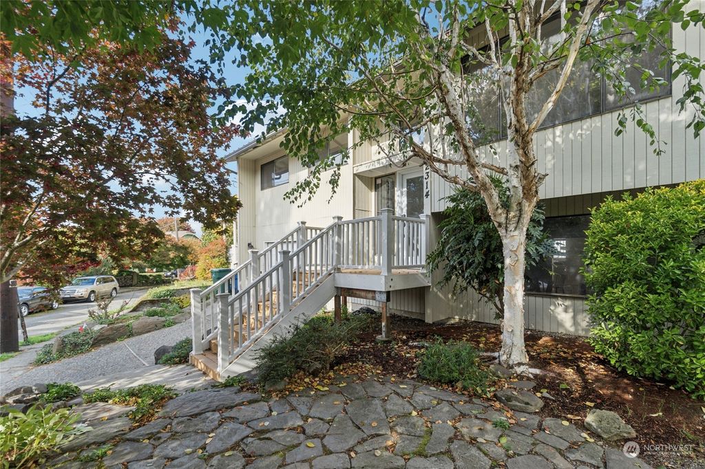 Photo of 2314 N 53rd Street, Seattle, WA 98103 (MLS # 2303585)