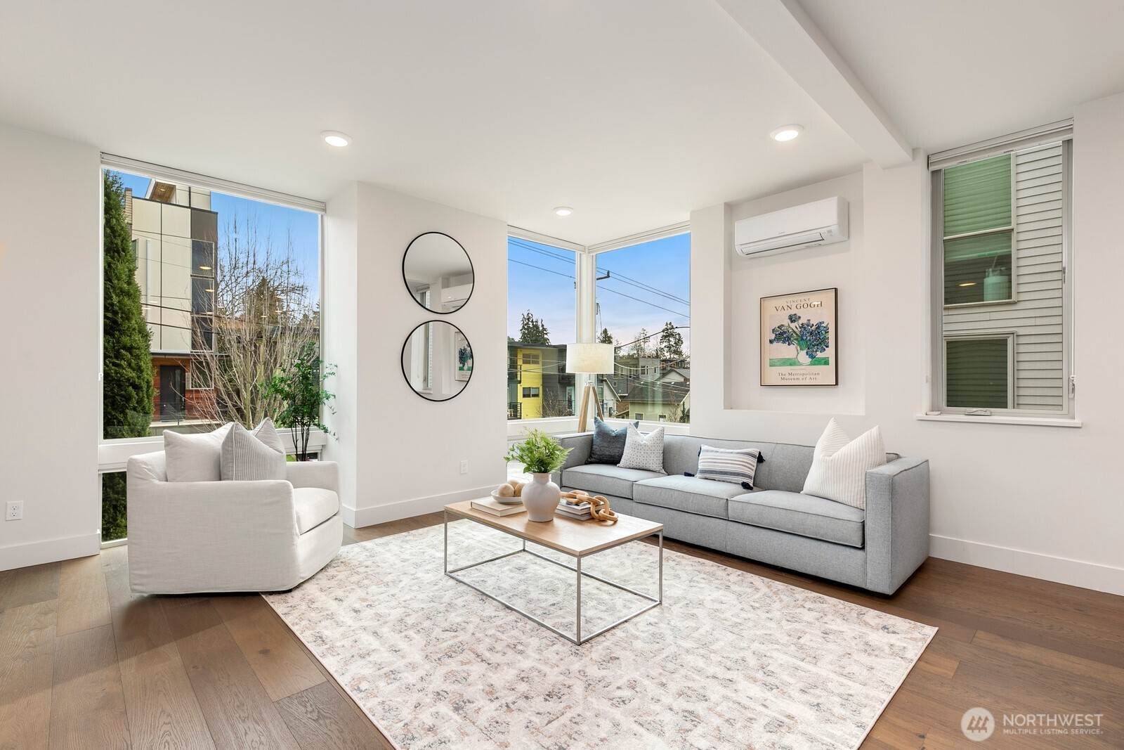 3641 Dayton Avenue N