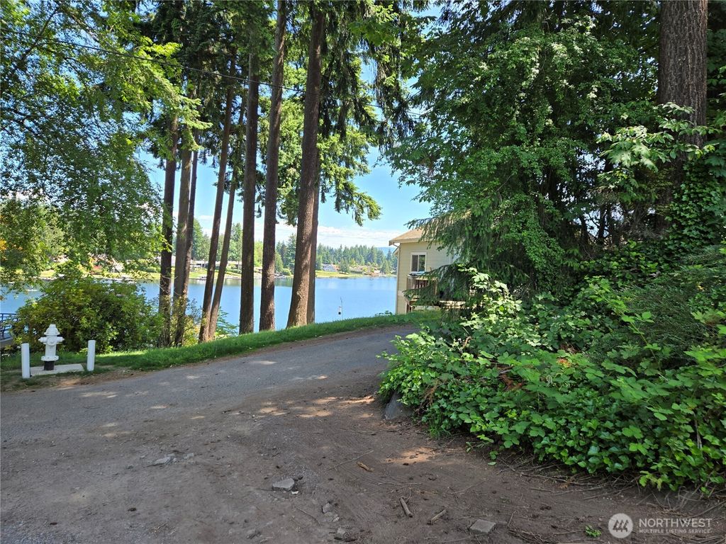 Photo of 263 XX 135th (Parcel B of BLA) Avenue SE, Kent, WA 98042 (MLS # 2387589)