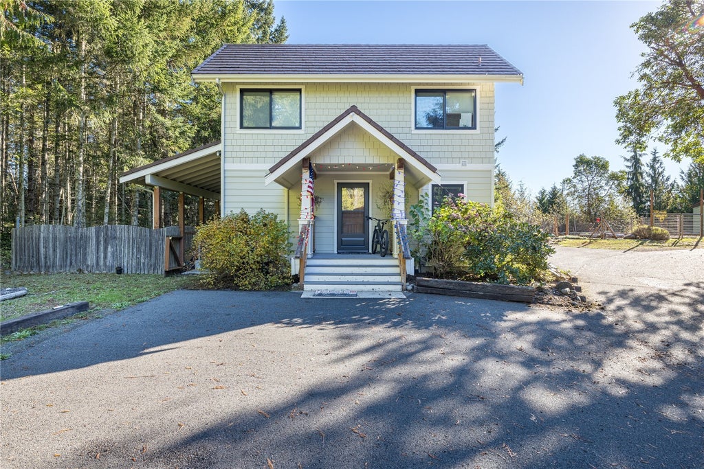 Photo of 336 &amp; 338 Hunt Road, Port Angeles, WA 98363 (MLS # 2595603)