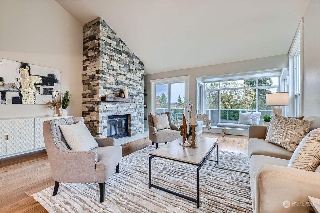 Photo of 15670 NE 70th Court #6, Redmond, WA 98052 (MLS # 2301673)