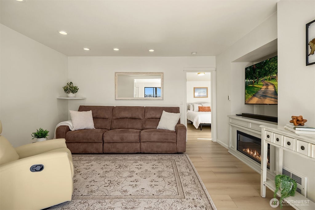 Photo of 10601 Vernon Road, Lake Stevens, WA 98258 (MLS # 2579287)