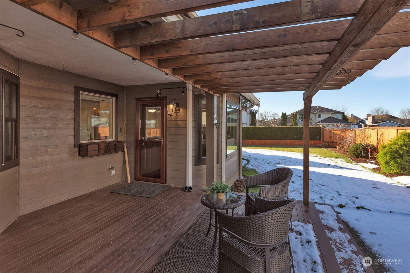 EnumcLaw, Washington 98022, United States, 3 Bedrooms Bedrooms, ,3 BathroomsBathrooms,Residential,Pending,7784