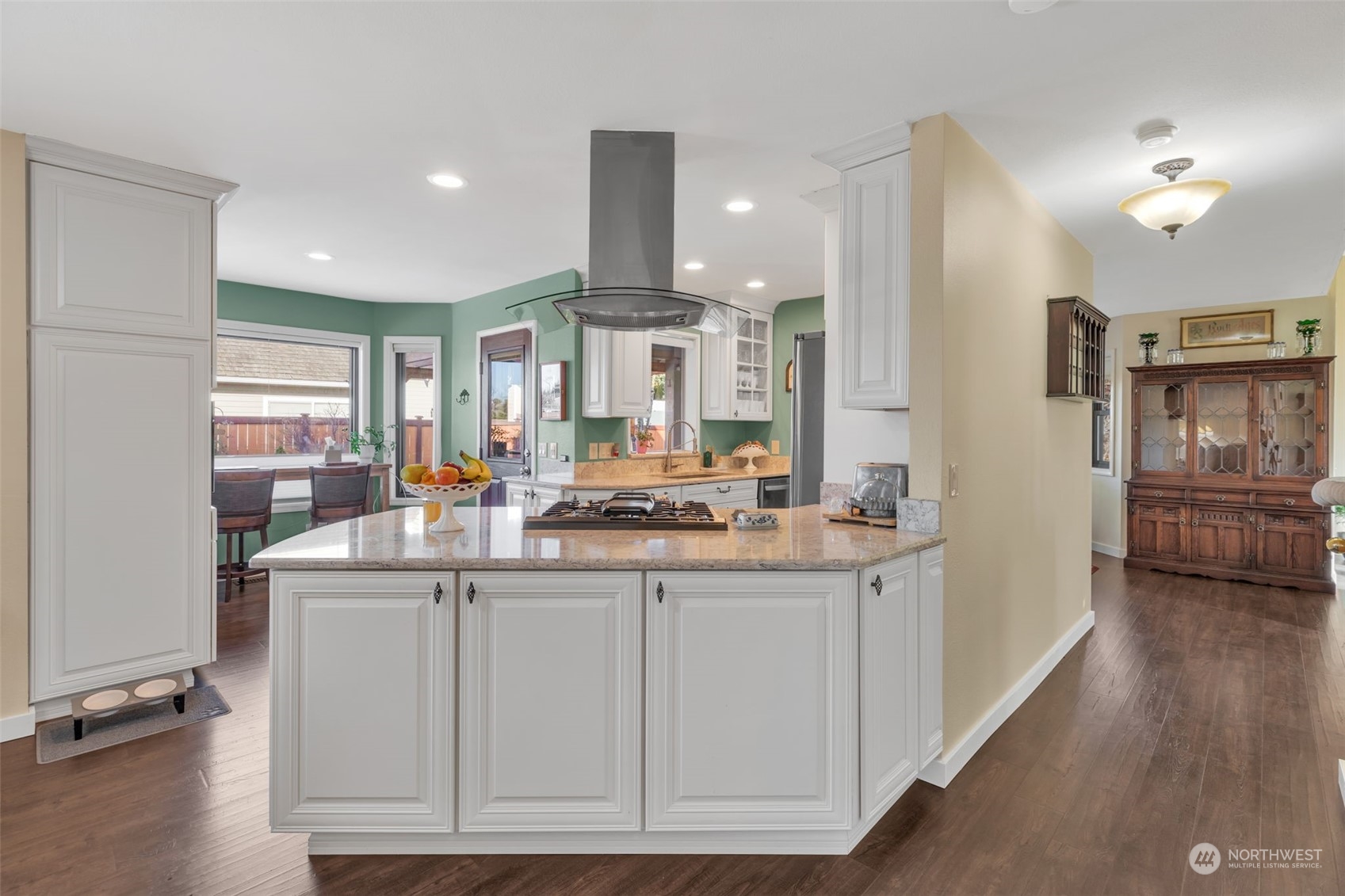 EnumcLaw, Washington 98022, United States, 3 Bedrooms Bedrooms, ,3 BathroomsBathrooms,Residential,Pending,7784