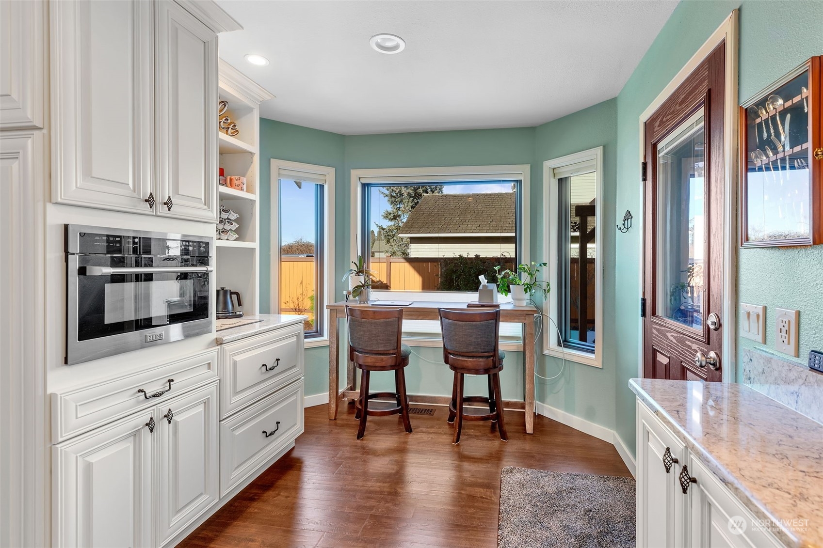 EnumcLaw, Washington 98022, United States, 3 Bedrooms Bedrooms, ,3 BathroomsBathrooms,Residential,Pending,7784