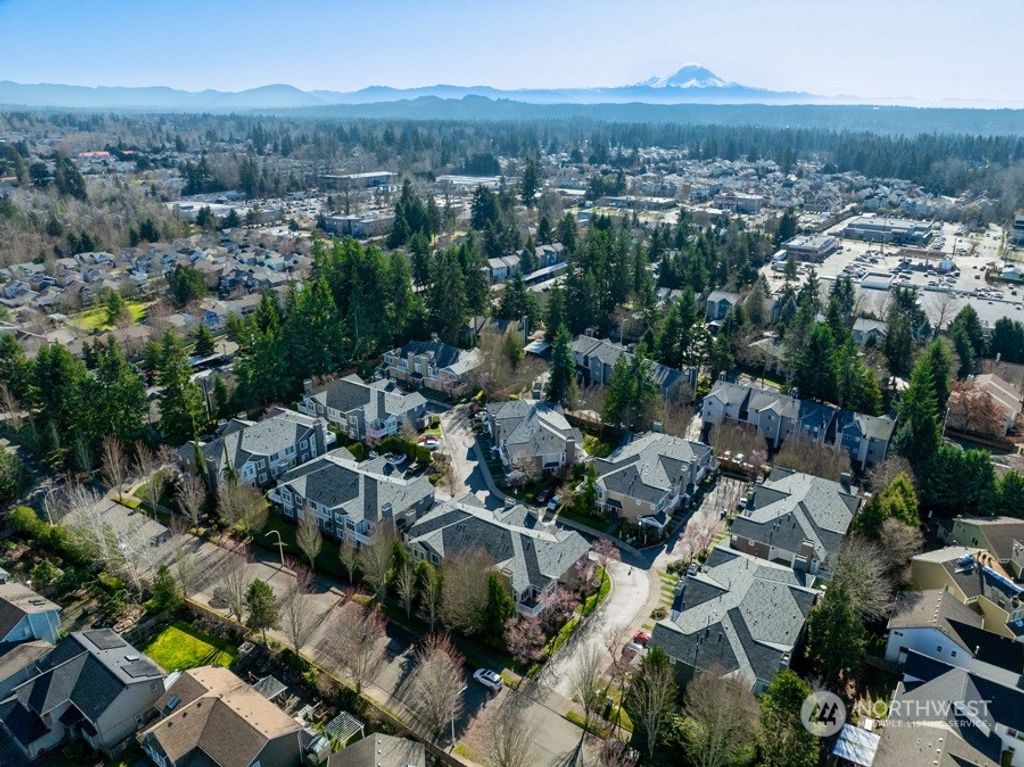 Photo of 4325 NE 5th Court #106, Renton, WA 98059 (MLS # 2203716)