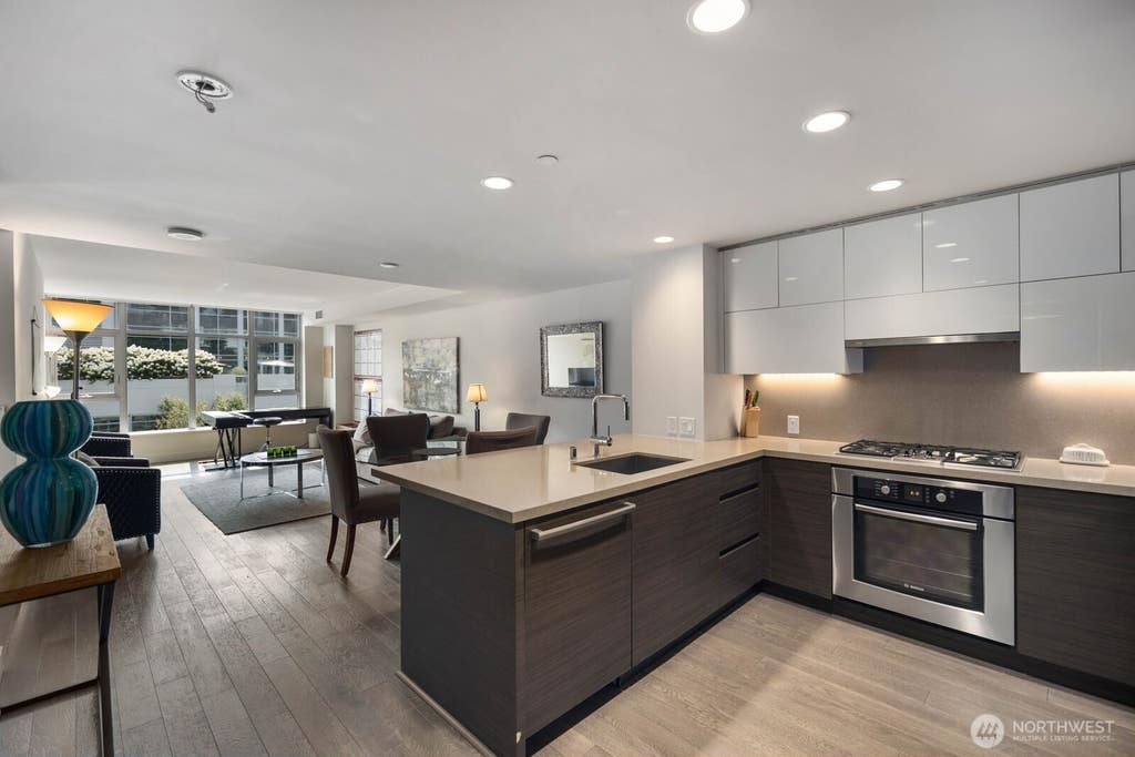 Photo of 588 Bell Street #614S, Seattle, WA 98121 (MLS # 2565189)