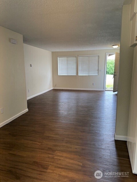 9154 Rainbow Lane A & B