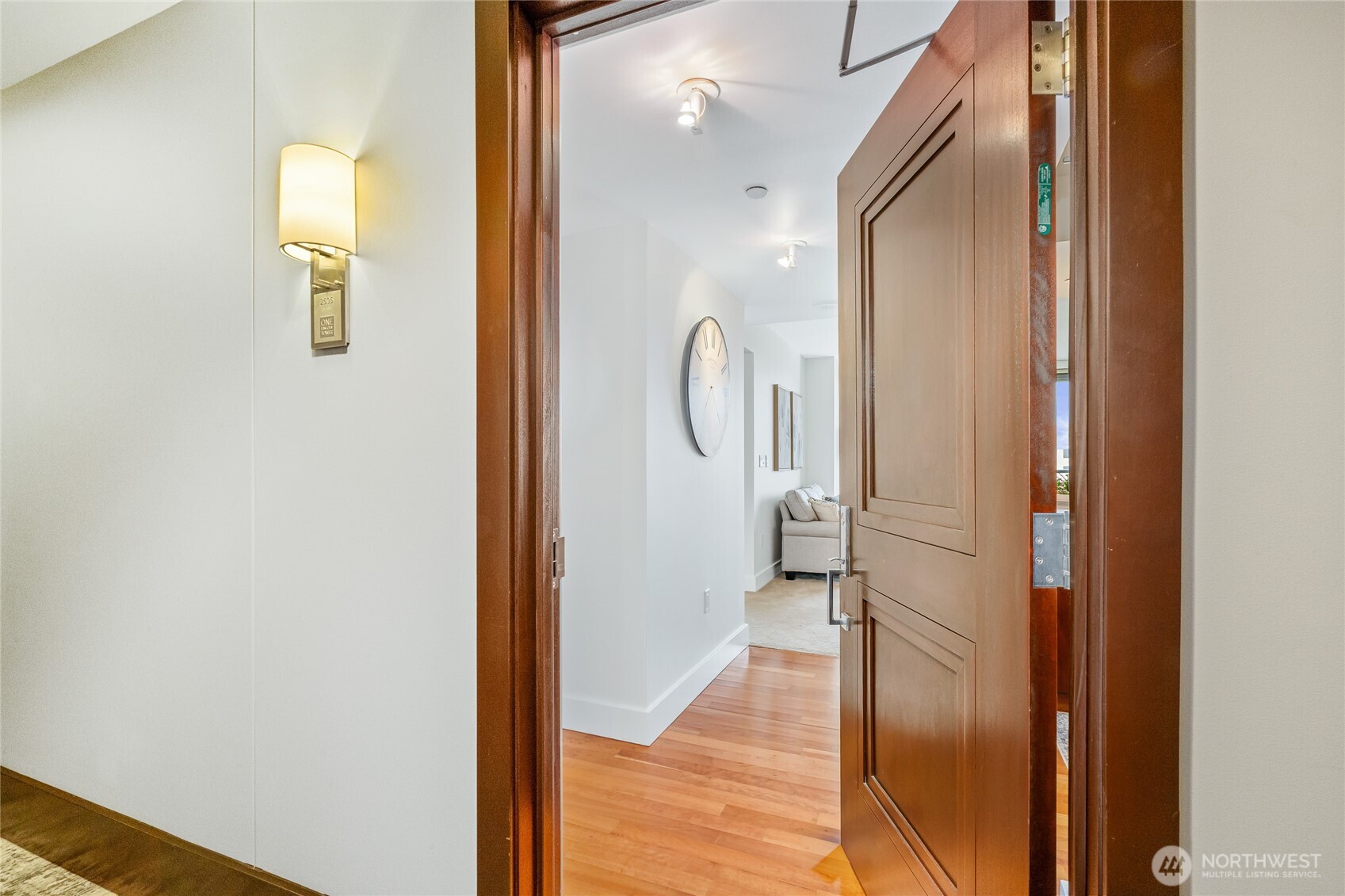 650 Bellevue Way NE 2505