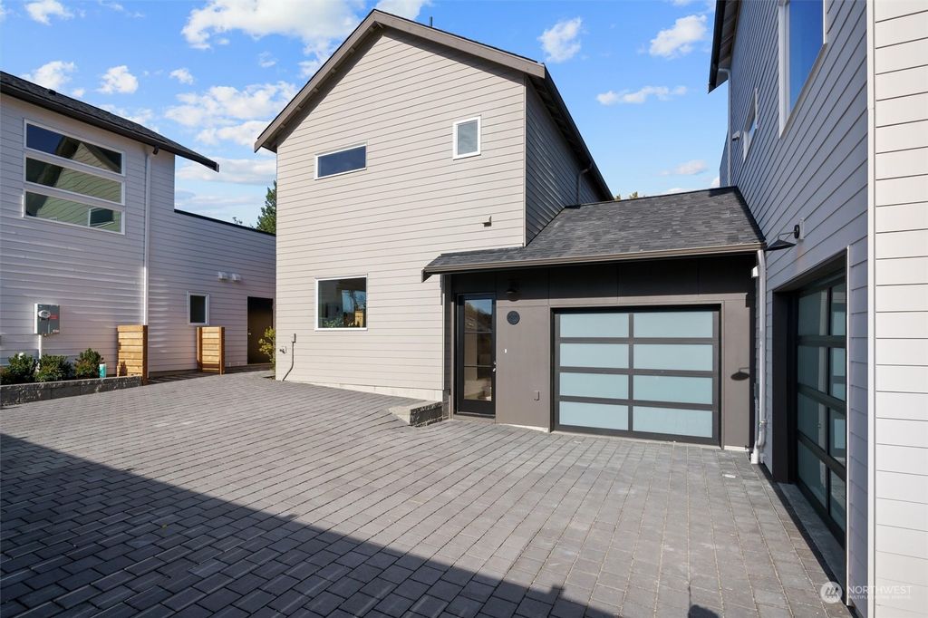 Photo of 4127 48th Avenue S #B, Seattle, WA 98118 (MLS # 2308818)