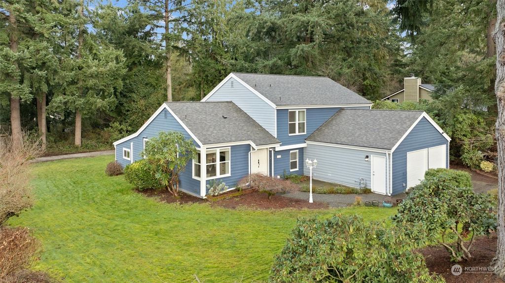 Photo of 9806 S 262 Place, Kent, WA 98030 (MLS # 2318728)