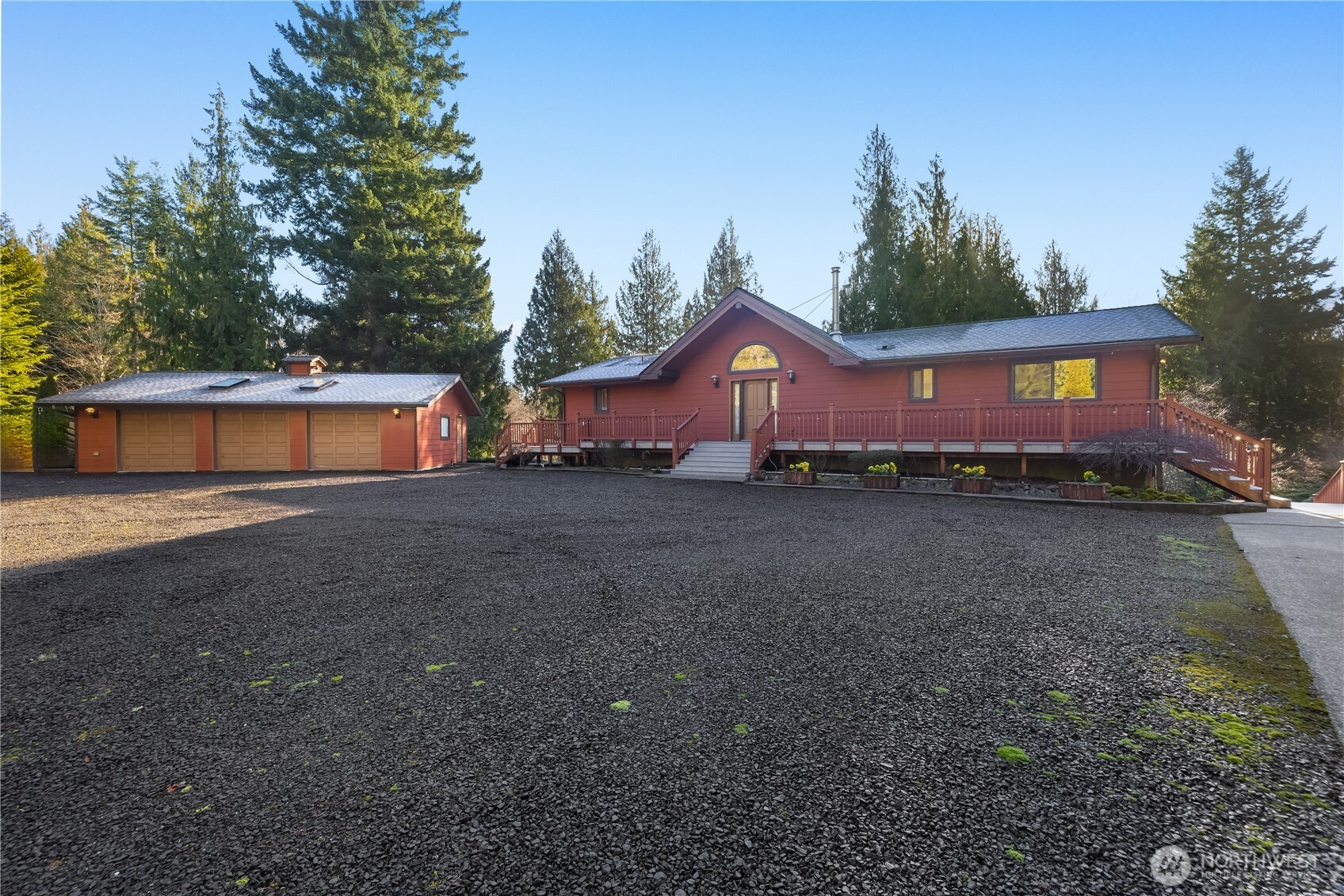 10547 Summit Lake Road NW