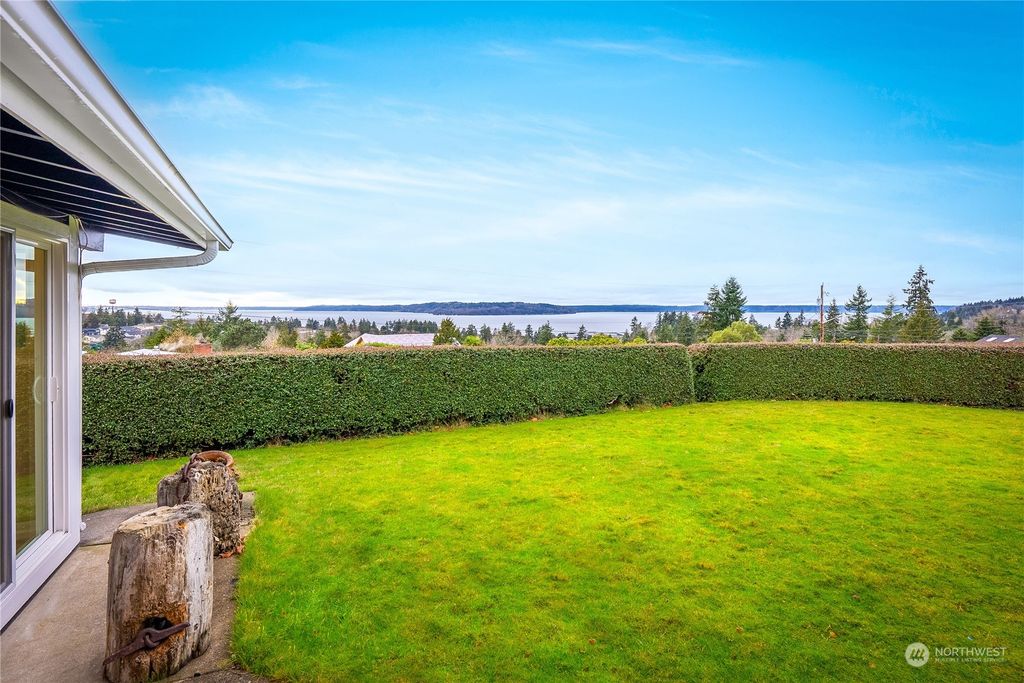 Photo of 23006 Thunderbird Drive S, Des Moines, WA 98198 (MLS # 2028768)