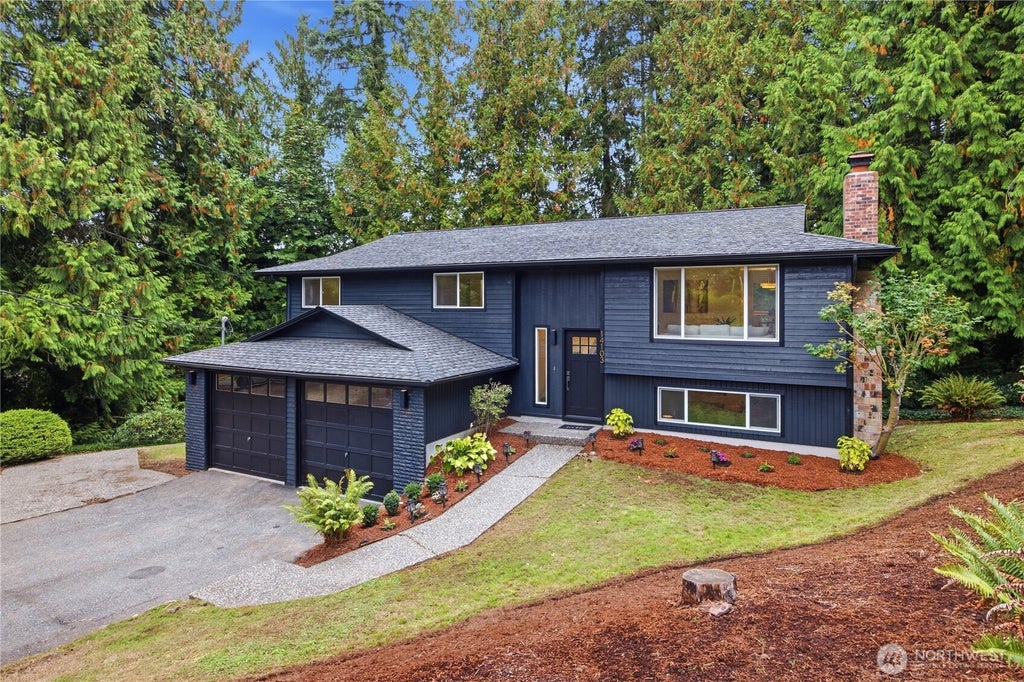 Photo of 14103 1st Avenue W, Everett, WA 98208 (MLS # 2589800)