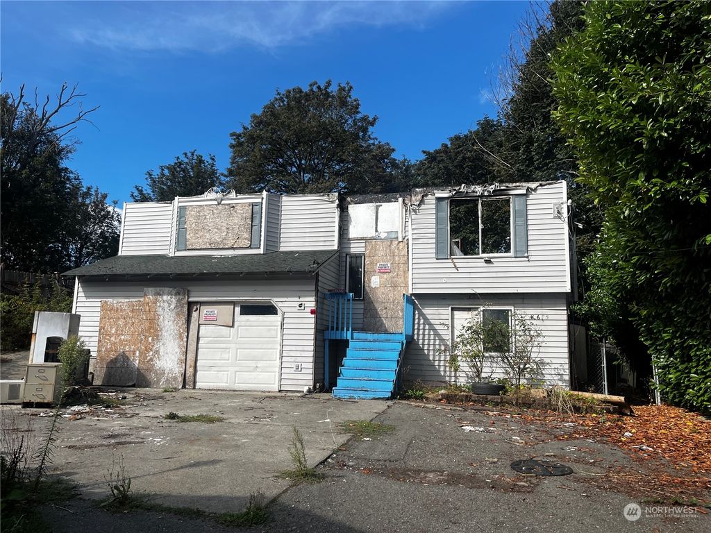 Photo of 8615 Beacon Avenue S, Seattle, WA 98118 (MLS # 2285785)