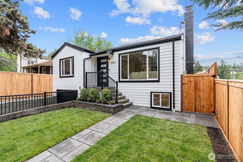 Photo of 4257 W 33rd Ave Ave W #1, Seattle, WA 98199 (MLS # 2510881)