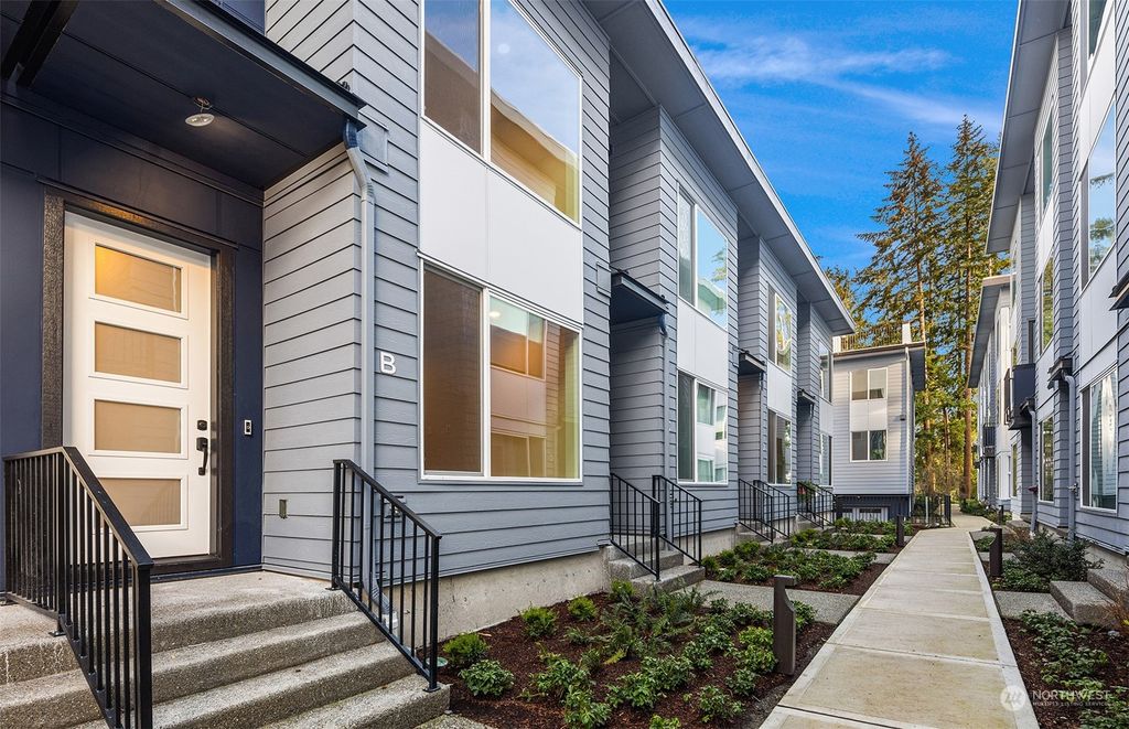 Photo of 2117 N 148th Street #B, Shoreline, WA 98133 (MLS # 2196361)